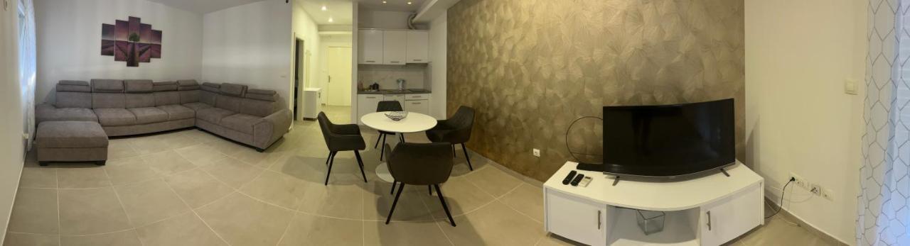 Apartment Brno Pola Esterno foto